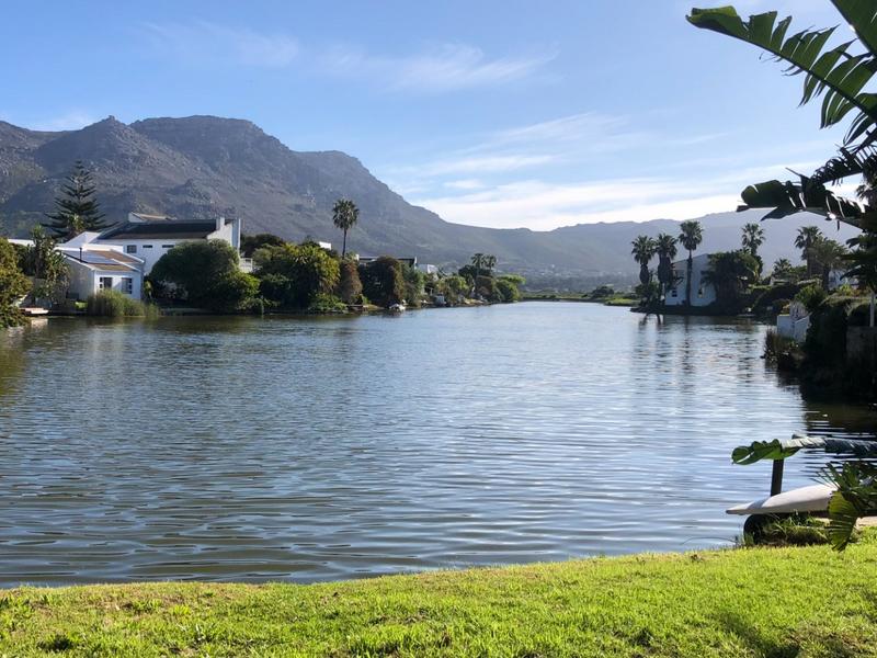 To Let 1 Bedroom Property for Rent in Marina Da Gama Western Cape